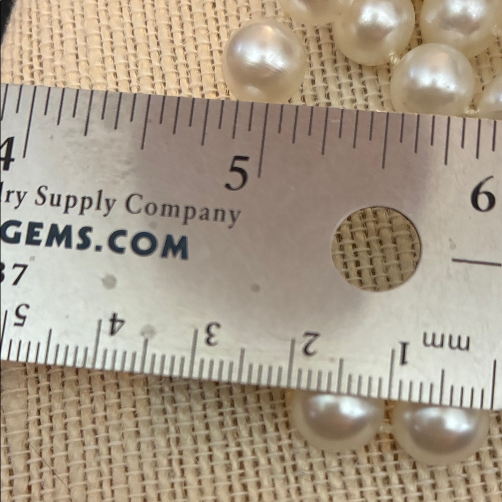 Vintage faux Pearl 80” approximate Necklace - Picture 10 of 10